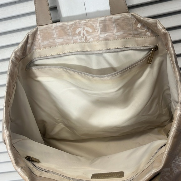 CHANEL WITH COA - BEIGE NYLON TRAVEL LINE TOTE - Picture 8 of 11